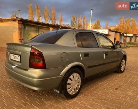 Зеленый Опель Астра, объемом двигателя 1.36 л и пробегом 187 тыс. км за 2950 $, фото 5 на Automoto.ua