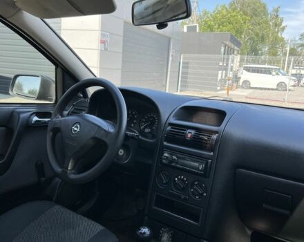Зелений Опель Астра, об'ємом двигуна 1.4 л та пробігом 159 тис. км за 3999 $, фото 12 на Automoto.ua