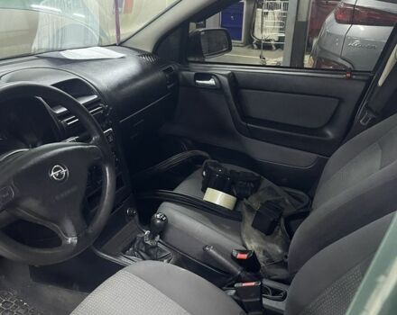 Зеленый Опель Астра, объемом двигателя 0 л и пробегом 150 тыс. км за 1500 $, фото 6 на Automoto.ua