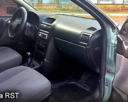 Зелений Опель Астра, об'ємом двигуна 1.4 л та пробігом 279 тис. км за 3700 $, фото 11 на Automoto.ua