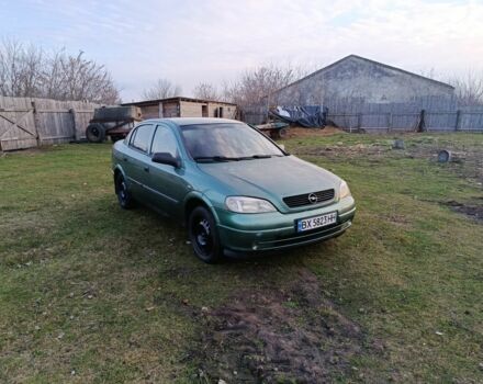 Зеленый Опель Астра, объемом двигателя 1.4 л и пробегом 360 тыс. км за 2550 $, фото 1 на Automoto.ua