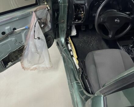 Зеленый Опель Астра, объемом двигателя 0 л и пробегом 150 тыс. км за 1500 $, фото 7 на Automoto.ua