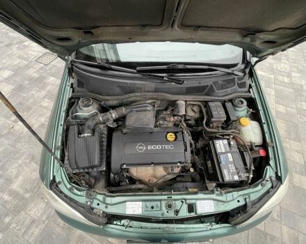 Зеленый Опель Астра, объемом двигателя 1.6 л и пробегом 260 тыс. км за 2350 $, фото 9 на Automoto.ua