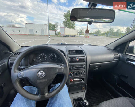 Зелений Опель Астра, об'ємом двигуна 1.4 л та пробігом 146 тис. км за 3800 $, фото 9 на Automoto.ua