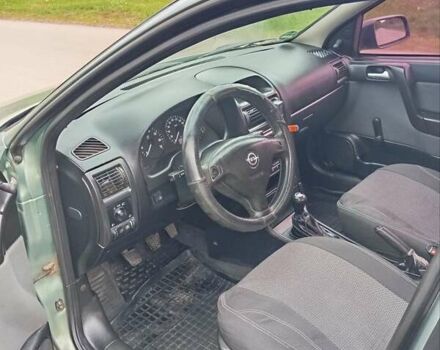 Опель Астра 2008 в Казатине на Automoto.ua Зеленый Опель Астра, объемом двигателя 1.39 л и пробегом 295 тыс. км за 3800 $, фото 4 на Automoto.ua