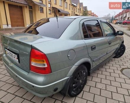 Зелений Опель Астра, об'ємом двигуна 1.36 л та пробігом 179 тис. км за 3000 $, фото 25 на Automoto.ua