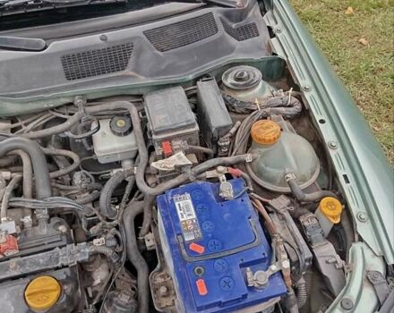 Опель Астра 2008 в Казатине на Automoto.ua Зеленый Опель Астра, объемом двигателя 1.39 л и пробегом 295 тыс. км за 3800 $, фото 11 на Automoto.ua