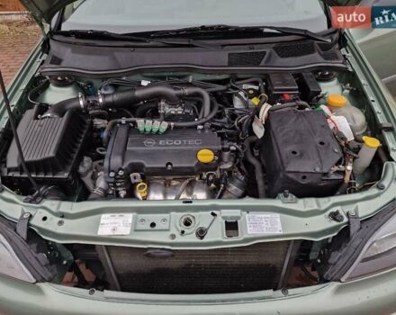 Зелений Опель Астра, об'ємом двигуна 1.36 л та пробігом 179 тис. км за 3000 $, фото 43 на Automoto.ua