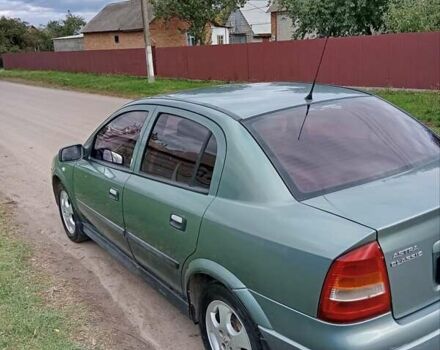 Опель Астра 2008 в Казатине на Automoto.ua Зеленый Опель Астра, объемом двигателя 1.39 л и пробегом 295 тыс. км за 3800 $, фото 5 на Automoto.ua