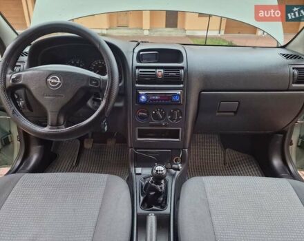 Зелений Опель Астра, об'ємом двигуна 1.36 л та пробігом 179 тис. км за 3000 $, фото 29 на Automoto.ua