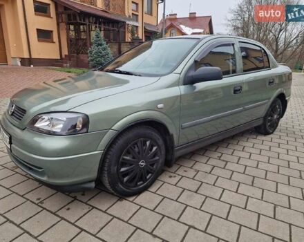 Зелений Опель Астра, об'ємом двигуна 1.36 л та пробігом 179 тис. км за 3000 $, фото 3 на Automoto.ua