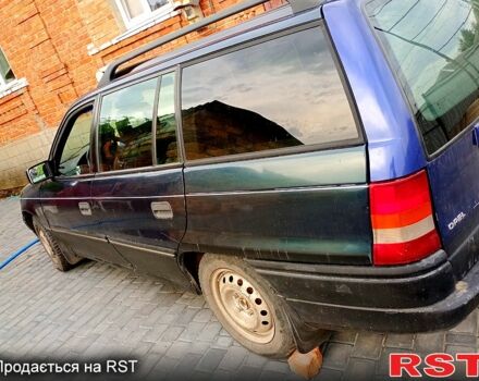Зеленый Опель Астра, объемом двигателя 17 л и пробегом 0 тыс. км за 1600 $, фото 1 на Automoto.ua