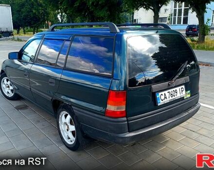 Зеленый Опель Астра, объемом двигателя 1.6 л и пробегом 280 тыс. км за 2500 $, фото 3 на Automoto.ua