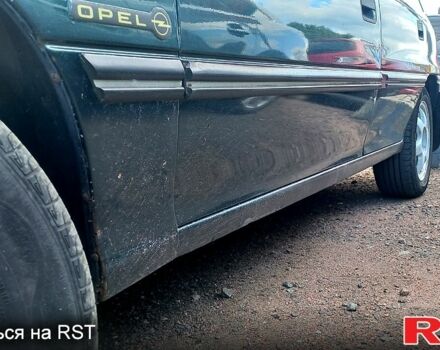 Зеленый Опель Астра, объемом двигателя 1.6 л и пробегом 280 тыс. км за 2500 $, фото 8 на Automoto.ua