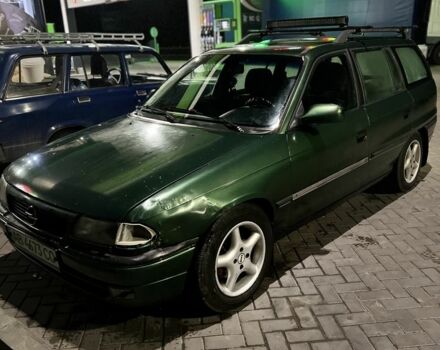 Опель Астра 1996 в Ладыжин на Automoto.ua Зеленый Опель Астра, объемом двигателя 2 л и пробегом 360 тыс. км за 2000 $, фото 3 на Automoto.ua