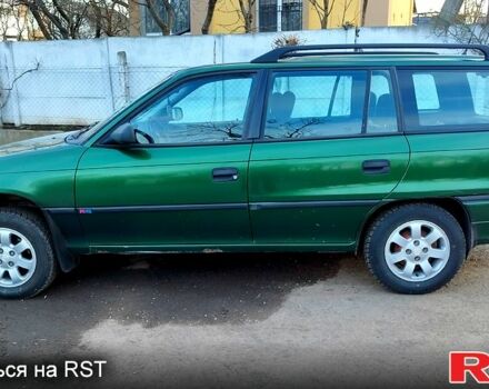 Зелений Опель Астра, об'ємом двигуна 1.8 л та пробігом 415 тис. км за 2300 $, фото 2 на Automoto.ua