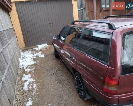 Зеленый Опель Астра, объемом двигателя 1.6 л и пробегом 340 тыс. км за 1600 $, фото 3 на Automoto.ua