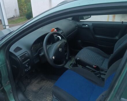 Зеленый Опель Астра, объемом двигателя 1.7 л и пробегом 420 тыс. км за 2800 $, фото 4 на Automoto.ua