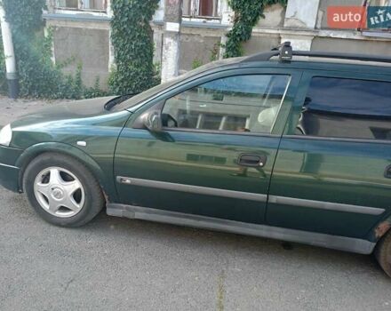 Зелений Опель Астра, об'ємом двигуна 2 л та пробігом 330 тис. км за 2500 $, фото 2 на Automoto.ua