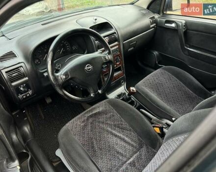 Зеленый Опель Астра, объемом двигателя 1.6 л и пробегом 250 тыс. км за 2550 $, фото 10 на Automoto.ua