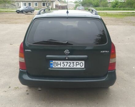 Зеленый Опель Астра, объемом двигателя 1.7 л и пробегом 380 тыс. км за 3300 $, фото 3 на Automoto.ua