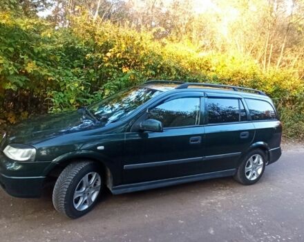 Зеленый Опель Астра, объемом двигателя 1.7 л и пробегом 400 тыс. км за 2000 $, фото 1 на Automoto.ua