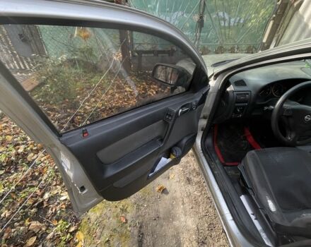 Зелений Опель Астра, об'ємом двигуна 1.7 л та пробігом 341 тис. км за 1500 $, фото 4 на Automoto.ua