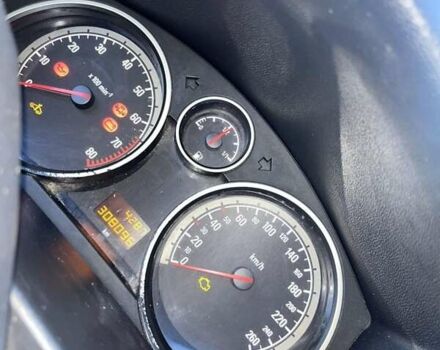 Зеленый Опель Астра, объемом двигателя 1.6 л и пробегом 308 тыс. км за 4400 $, фото 26 на Automoto.ua