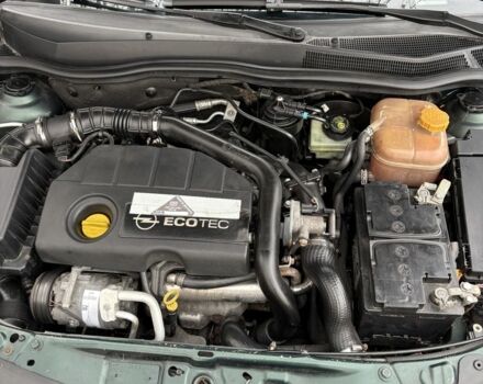 Зеленый Опель Астра, объемом двигателя 1.7 л и пробегом 353 тыс. км за 2500 $, фото 4 на Automoto.ua