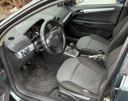 Зеленый Опель Астра, объемом двигателя 1.7 л и пробегом 353 тыс. км за 2500 $, фото 3 на Automoto.ua