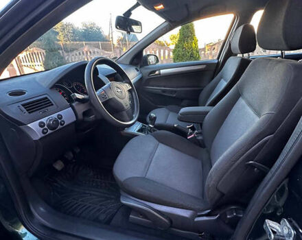 Зеленый Опель Астра, объемом двигателя 1.6 л и пробегом 202 тыс. км за 5300 $, фото 18 на Automoto.ua