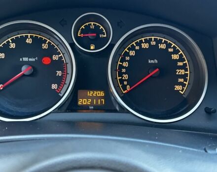 Зелений Опель Астра, об'ємом двигуна 1.6 л та пробігом 202 тис. км за 5300 $, фото 7 на Automoto.ua