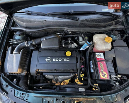 Зеленый Опель Астра, объемом двигателя 1.6 л и пробегом 202 тыс. км за 5300 $, фото 12 на Automoto.ua