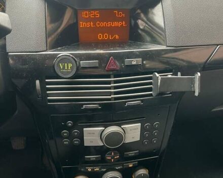 Зеленый Опель Астра, объемом двигателя 1.6 л и пробегом 280 тыс. км за 3850 $, фото 11 на Automoto.ua