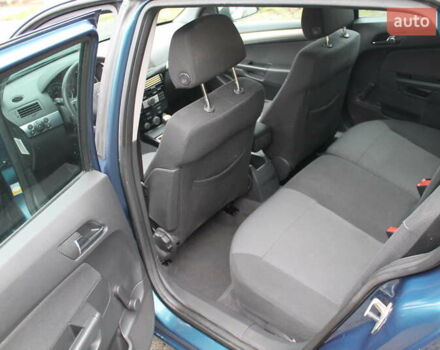 Зеленый Опель Астра, объемом двигателя 1.6 л и пробегом 260 тыс. км за 4900 $, фото 13 на Automoto.ua