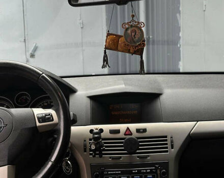 Зеленый Опель Астра, объемом двигателя 1.6 л и пробегом 210 тыс. км за 3999 $, фото 6 на Automoto.ua