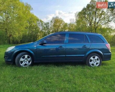 Зеленый Опель Астра, объемом двигателя 1.6 л и пробегом 235 тыс. км за 5500 $, фото 2 на Automoto.ua