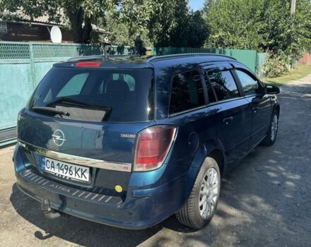 Зеленый Опель Астра, объемом двигателя 1.9 л и пробегом 270 тыс. км за 5200 $, фото 5 на Automoto.ua