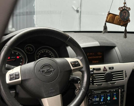 Опель Астра 2007 в Харькове на Automoto.ua Зеленый Опель Астра, объемом двигателя 1.6 л и пробегом 210 тыс. км за 4599 $, фото 8 на Automoto.ua