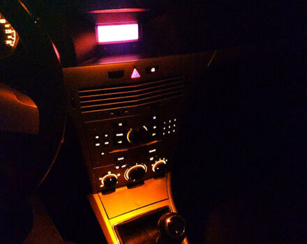 Зеленый Опель Астра, объемом двигателя 1.6 л и пробегом 180 тыс. км за 5300 $, фото 11 на Automoto.ua