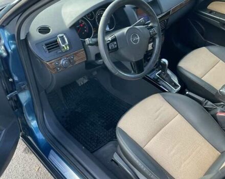 Зелений Опель Астра, об'ємом двигуна 1.8 л та пробігом 260 тис. км за 5700 $, фото 7 на Automoto.ua