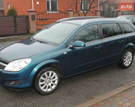 Зеленый Опель Астра, объемом двигателя 1.6 л и пробегом 260 тыс. км за 4900 $, фото 1 на Automoto.ua