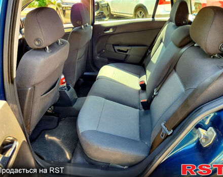 Зеленый Опель Астра, объемом двигателя 1.6 л и пробегом 180 тыс. км за 5300 $, фото 7 на Automoto.ua