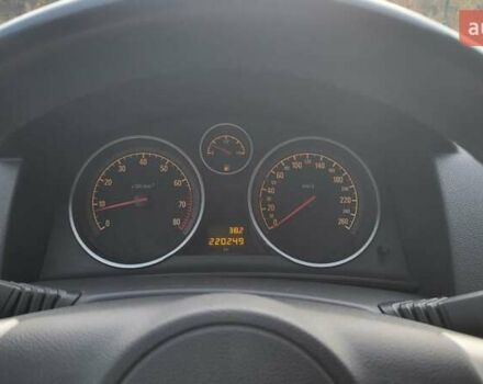 Зеленый Опель Астра, объемом двигателя 1.6 л и пробегом 220 тыс. км за 4800 $, фото 8 на Automoto.ua