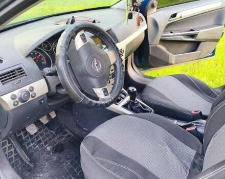 Зеленый Опель Астра, объемом двигателя 1.6 л и пробегом 235 тыс. км за 5500 $, фото 10 на Automoto.ua