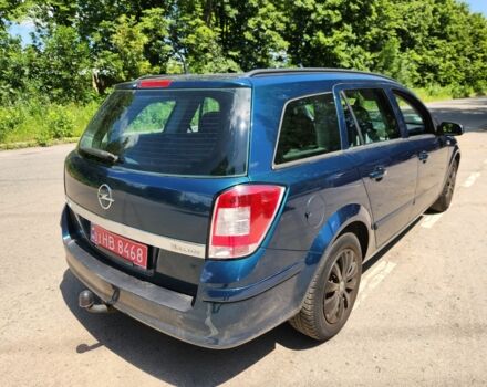 Зеленый Опель Астра, объемом двигателя 1.6 л и пробегом 180 тыс. км за 4900 $, фото 2 на Automoto.ua