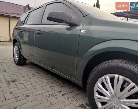 Зеленый Опель Астра, объемом двигателя 1.6 л и пробегом 206 тыс. км за 5450 $, фото 16 на Automoto.ua