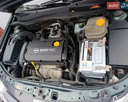 Зеленый Опель Астра, объемом двигателя 1.6 л и пробегом 208 тыс. км за 5900 $, фото 54 на Automoto.ua