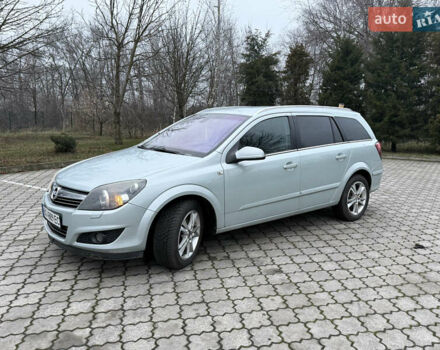 Зеленый Опель Астра, объемом двигателя 1.69 л и пробегом 273 тыс. км за 5650 $, фото 13 на Automoto.ua