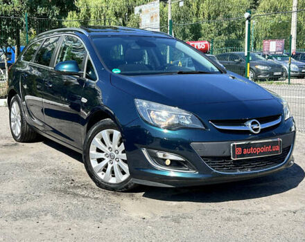 Зелений Опель Астра, об'ємом двигуна 1.6 л та пробігом 253 тис. км за 8800 $, фото 1 на Automoto.ua